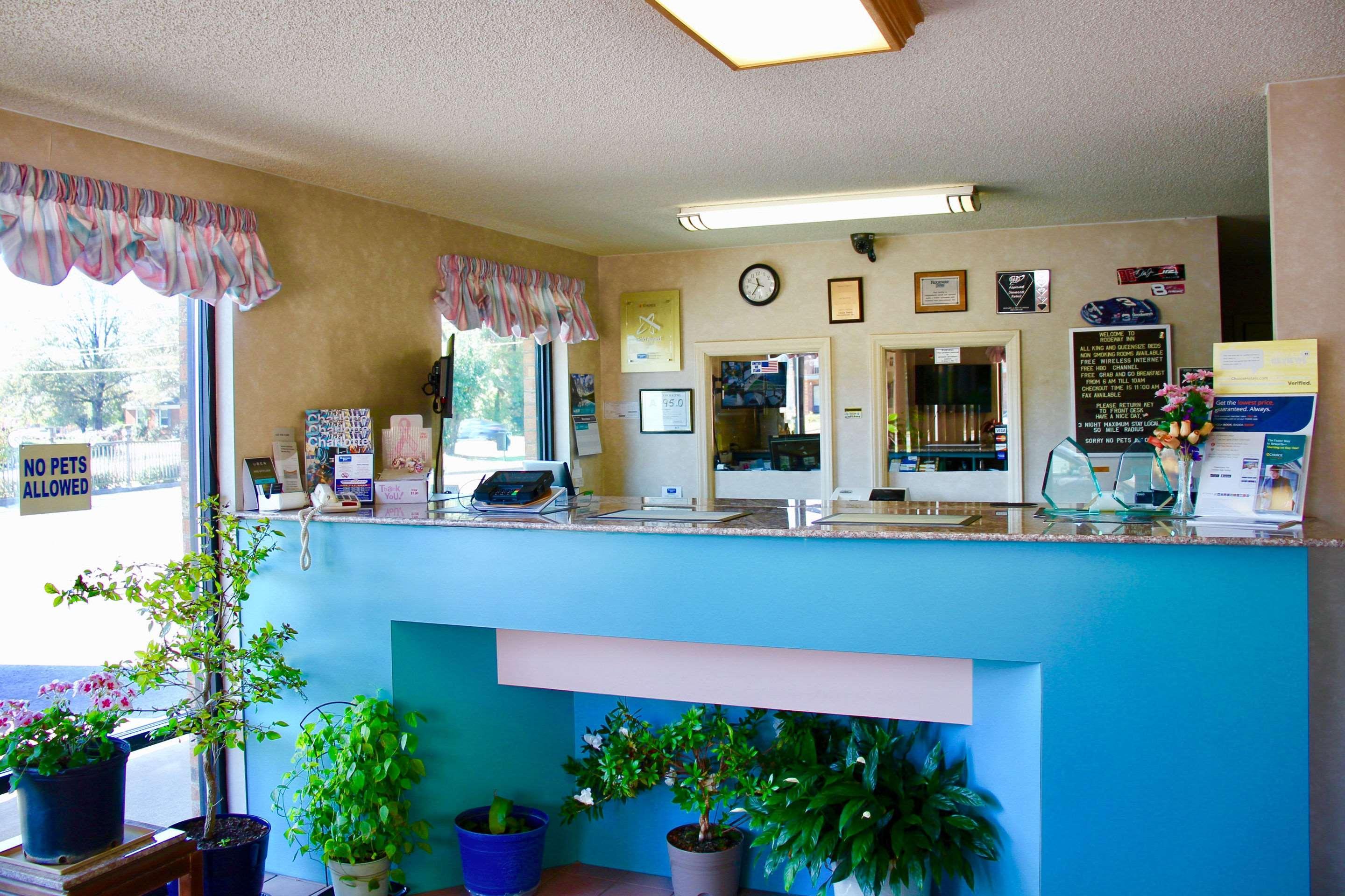 Rodeway Inn University Area Charlotte Ngoại thất bức ảnh
