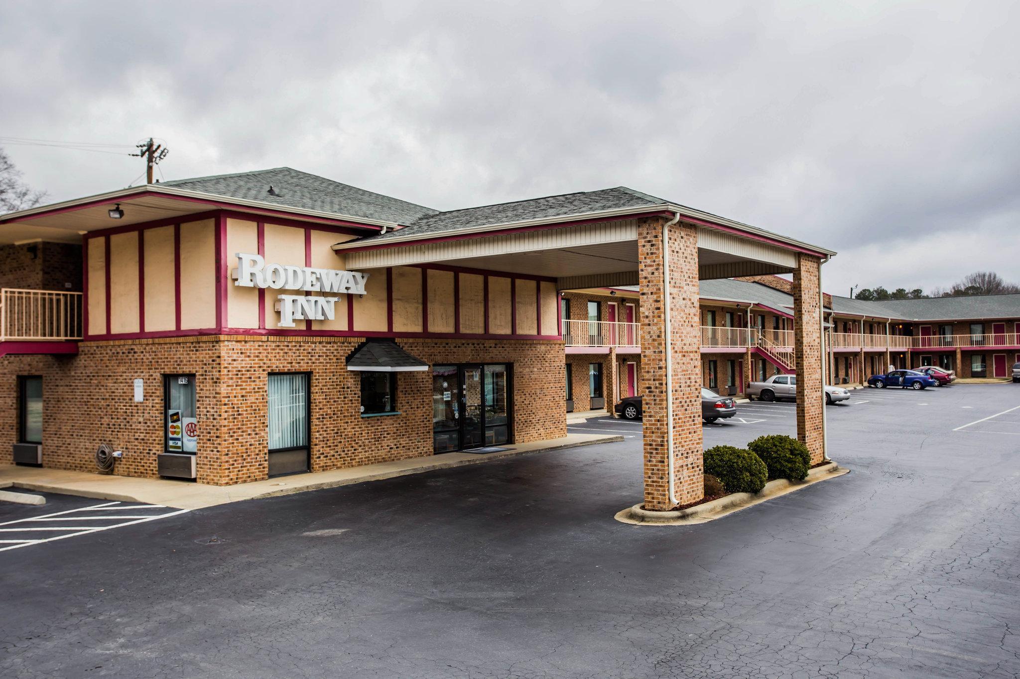 Rodeway Inn University Area Charlotte Ngoại thất bức ảnh