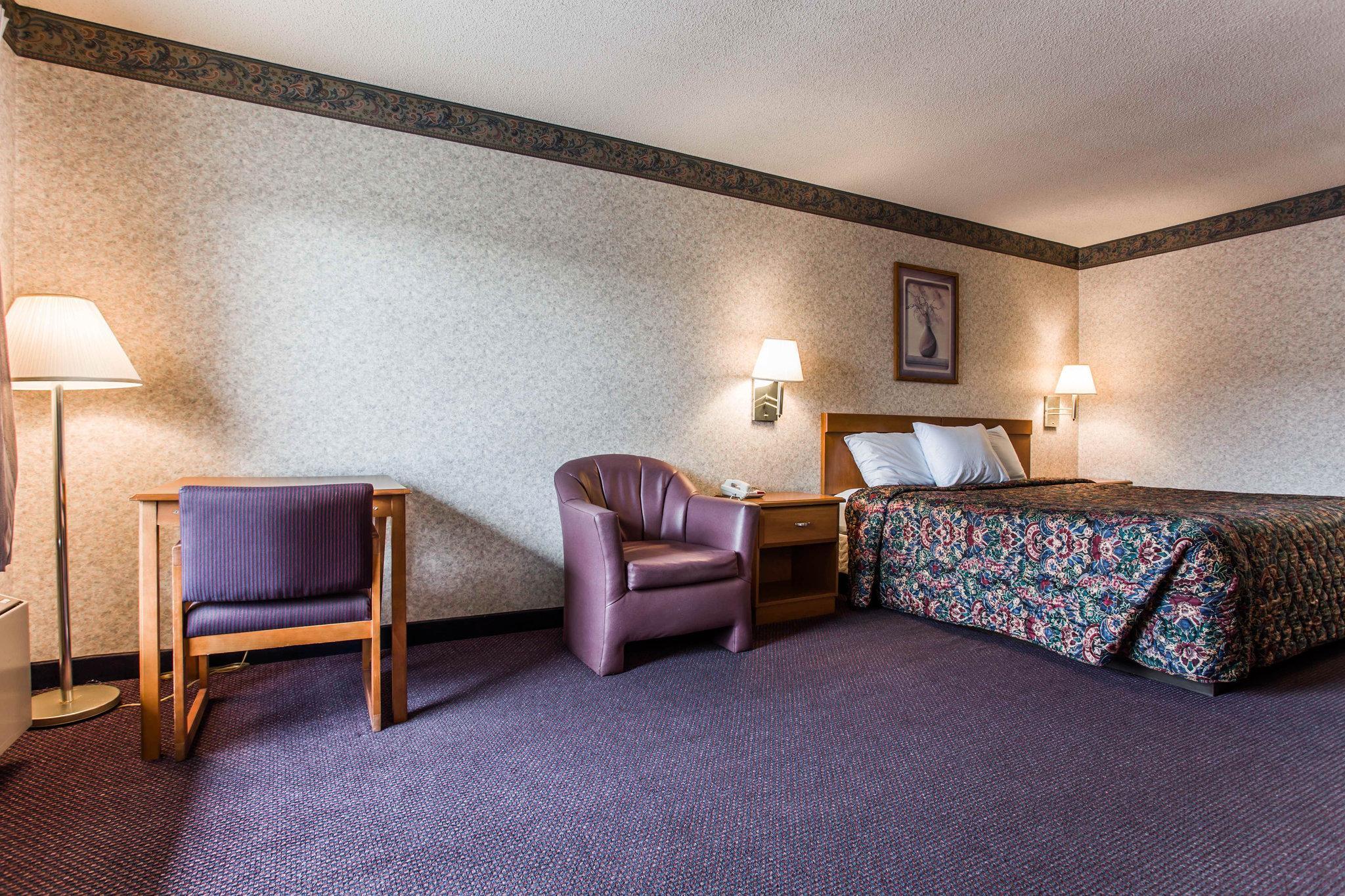 Rodeway Inn University Area Charlotte Ngoại thất bức ảnh