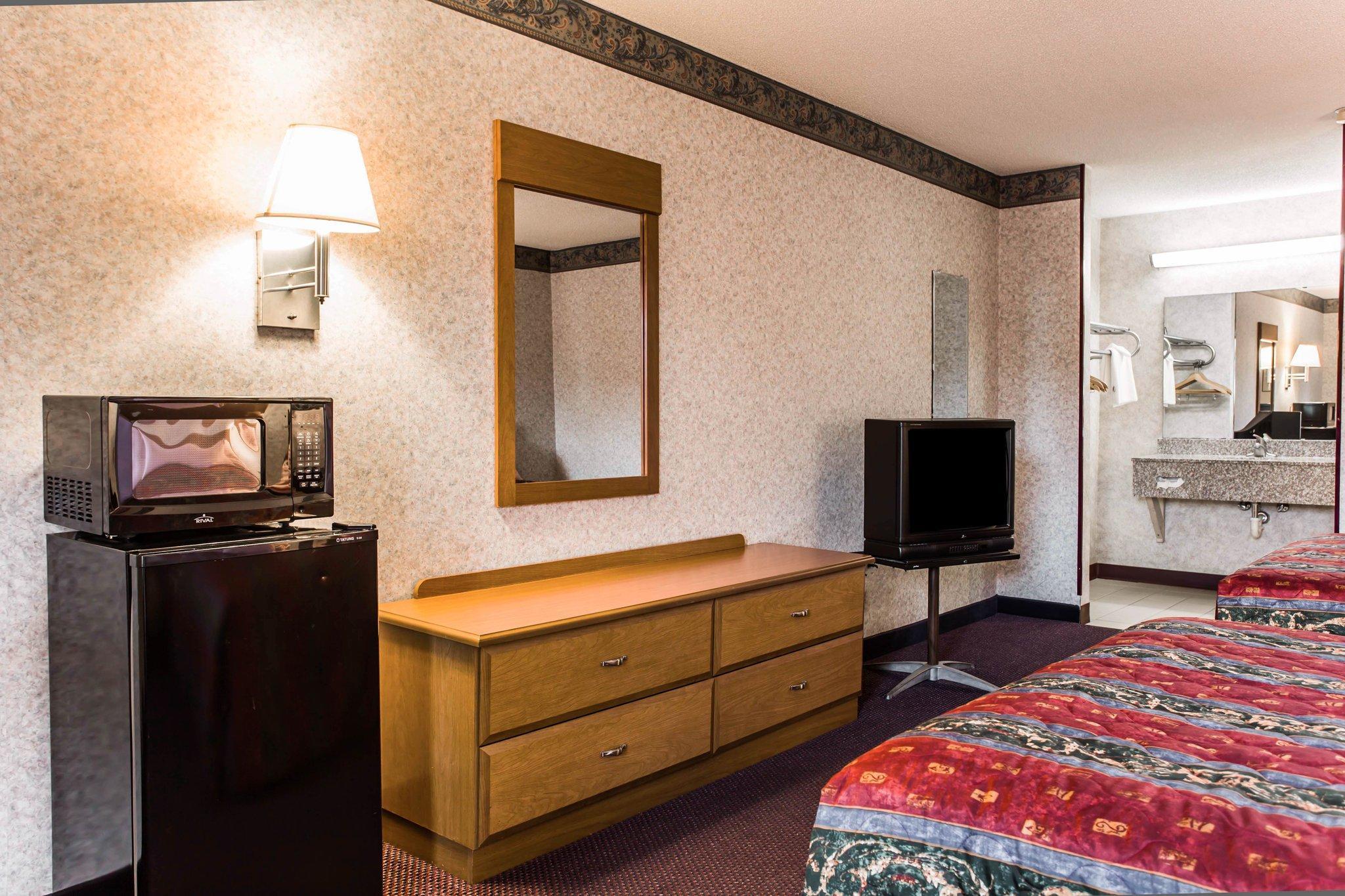 Rodeway Inn University Area Charlotte Ngoại thất bức ảnh