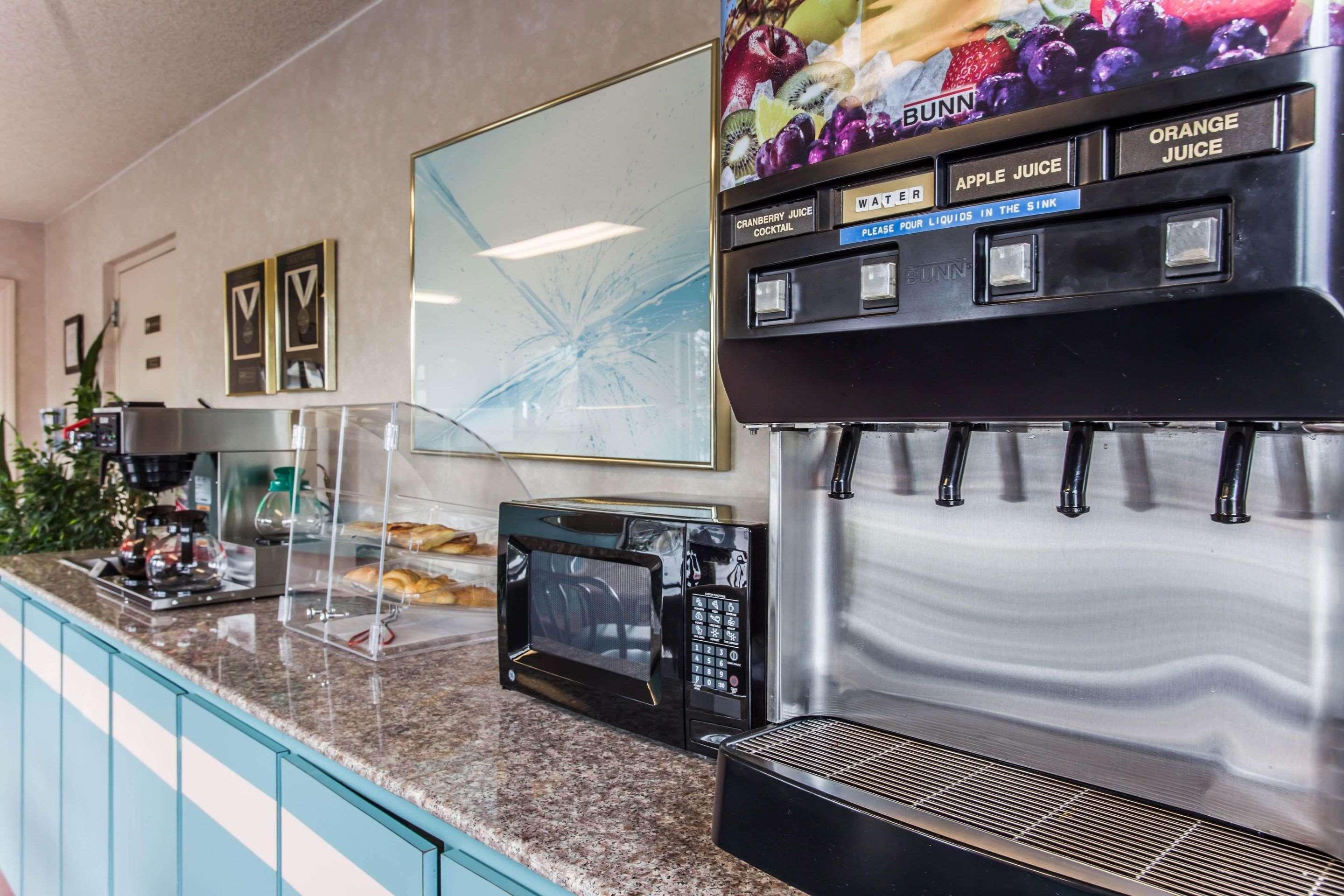 Rodeway Inn University Area Charlotte Ngoại thất bức ảnh